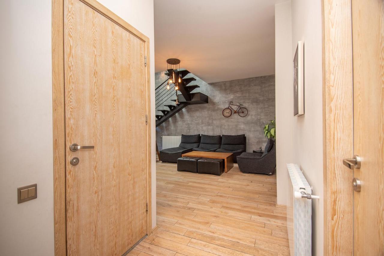 Luxury 4 Bedroom Apartment #1 In The City Center Of Tiflis Exterior foto
